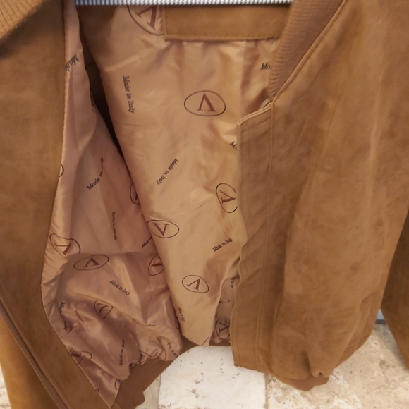 Suede bomber - Picture 2 of 2